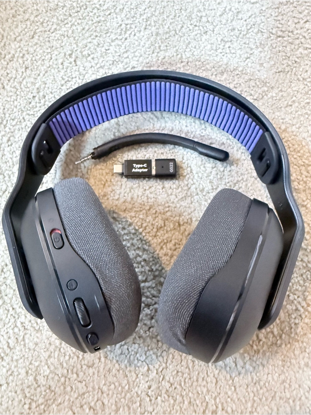 Logitech G522 Over-Ear Gaming Wireless Headphones